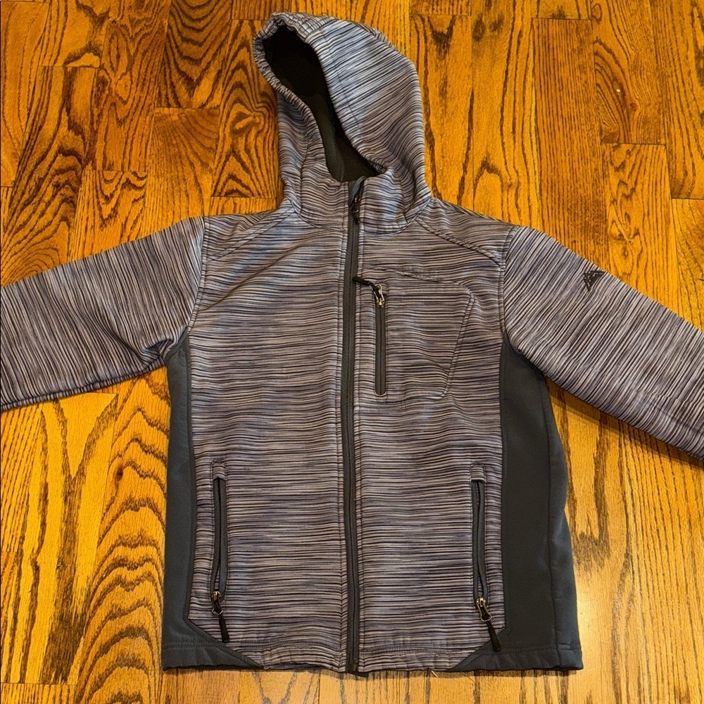 Snozu grey striped performance fleece lined jacket size medium (10/12)